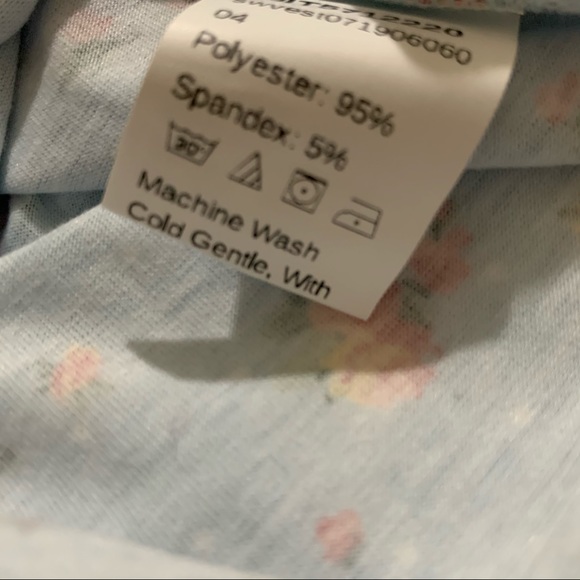 Blue Ditsy Floral Print Lettuce-Edge Cropped Cami Top NWOT - Picture 6 of 7